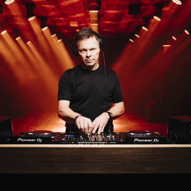 Pete Tong DJ